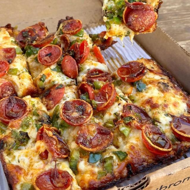 Gibroni's Pizza